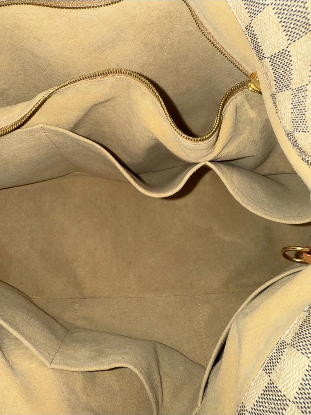 Authentic Louis Vuitton Artsy MM Damier Azul with matching Sarah Wallet
